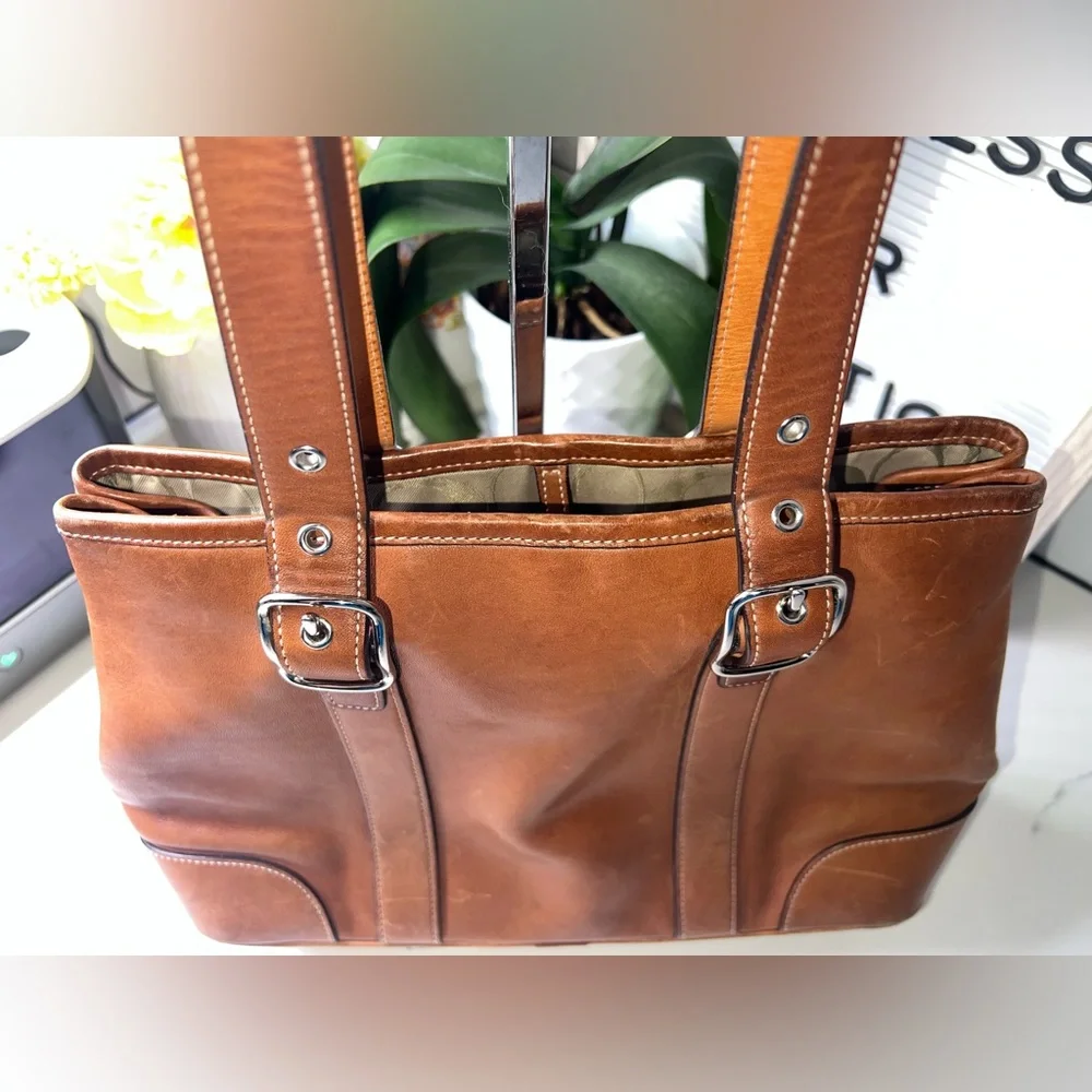Coach 7588 | Y2K Brown Leather Small Carryall/Tote - Picture 5 of 13